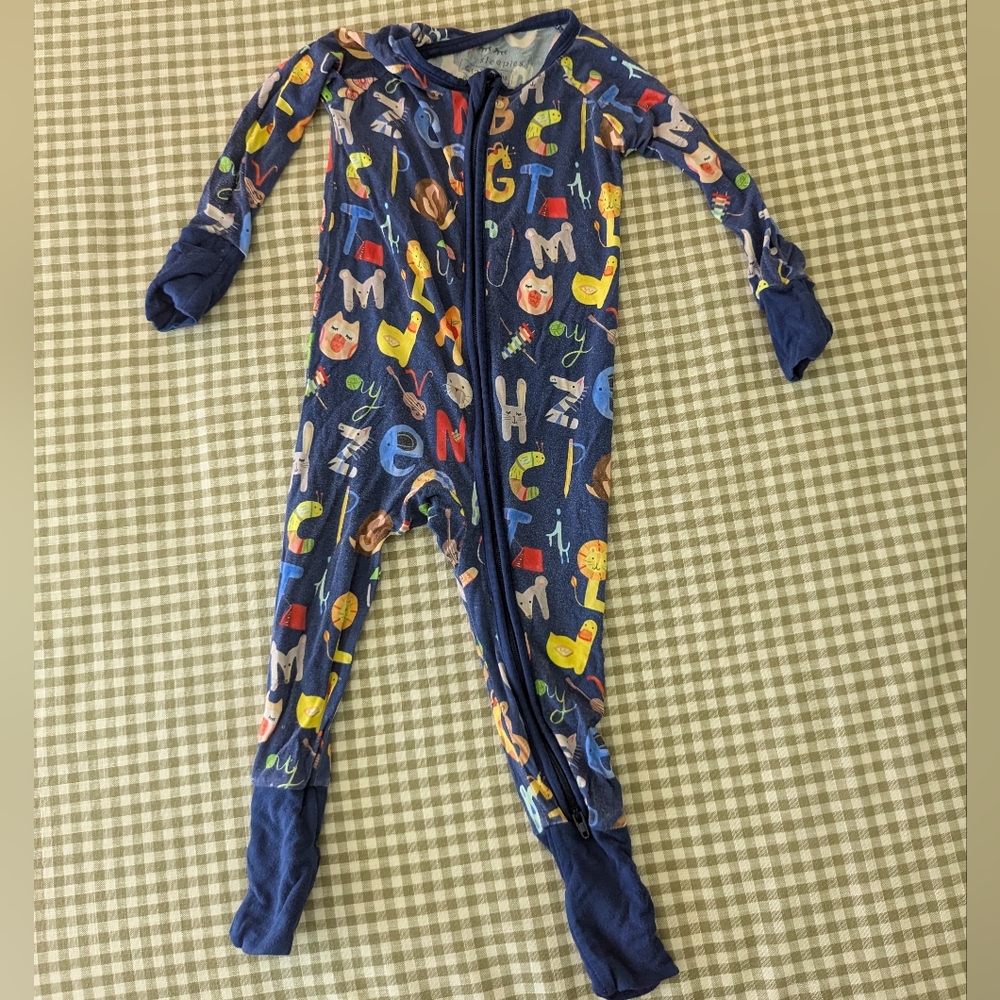 Little Sleepies Alphabet Friends Zippy